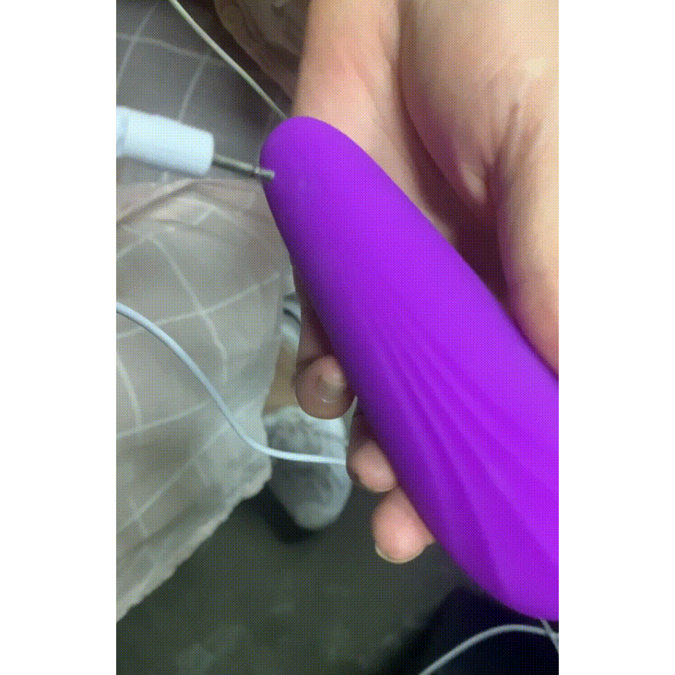 Dual-Action Silicone Personal Massager – Clitoral & Internal Stimulation